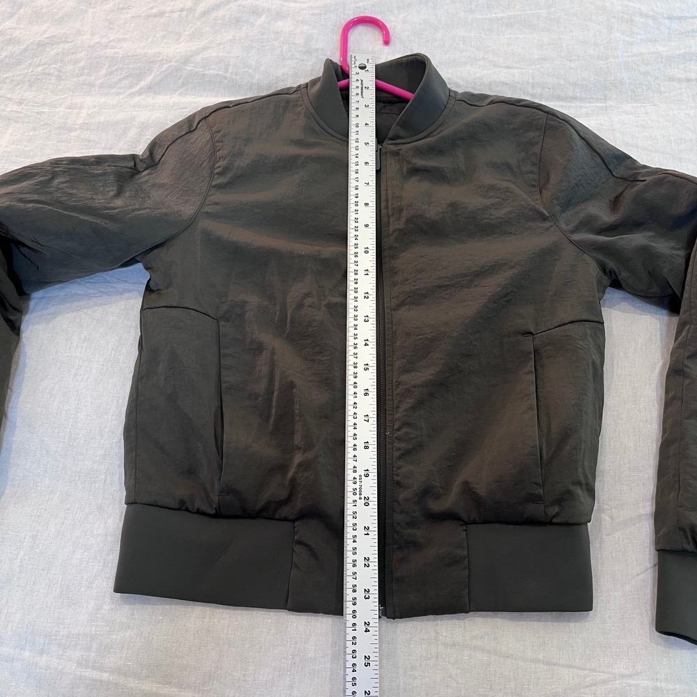 Lululemon Women's Reversible Bomber Jacket Dark Green Full Zip Activewear Size 6 - Picture 10 of 14